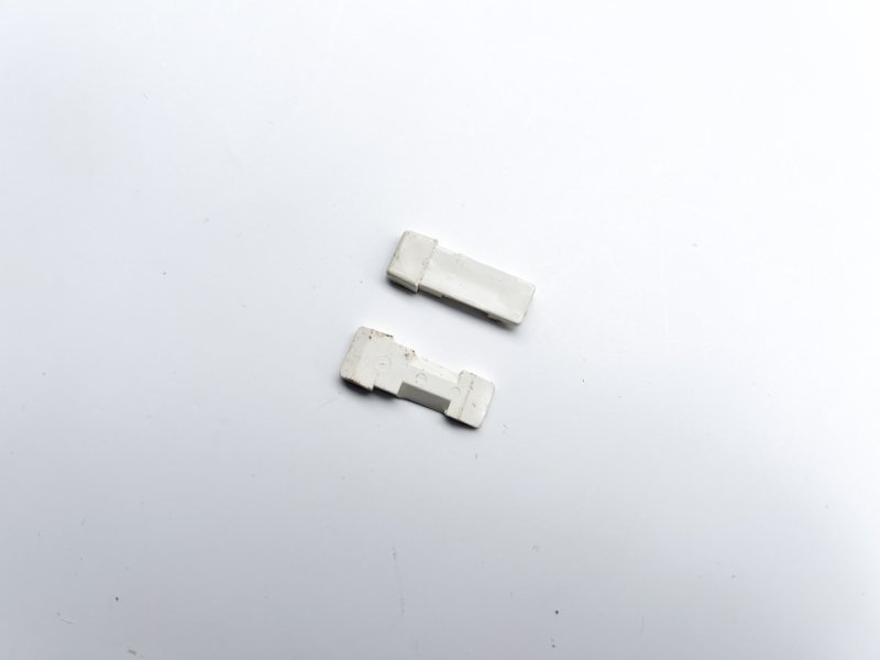 画像2: 針押さえ(両面布はりスポンジ) / ブラザー編み機専用ほぼ全機種使用可 (2)