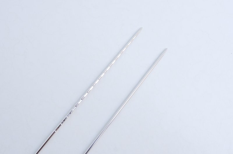 画像9: addi 80cmメタル輪針「Sock Rockets(レース プレミアム)」「ノベル」2.0mm 2.25mm 2.5mm (9)