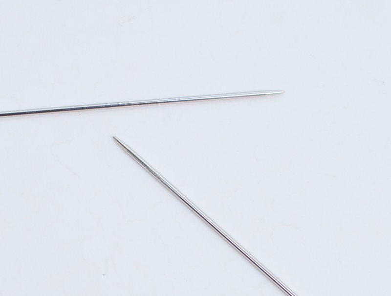 画像4: addi 80cmメタル輪針「Sock Rockets(レース プレミアム)」「ノベル」2.0mm 2.25mm 2.5mm (4)